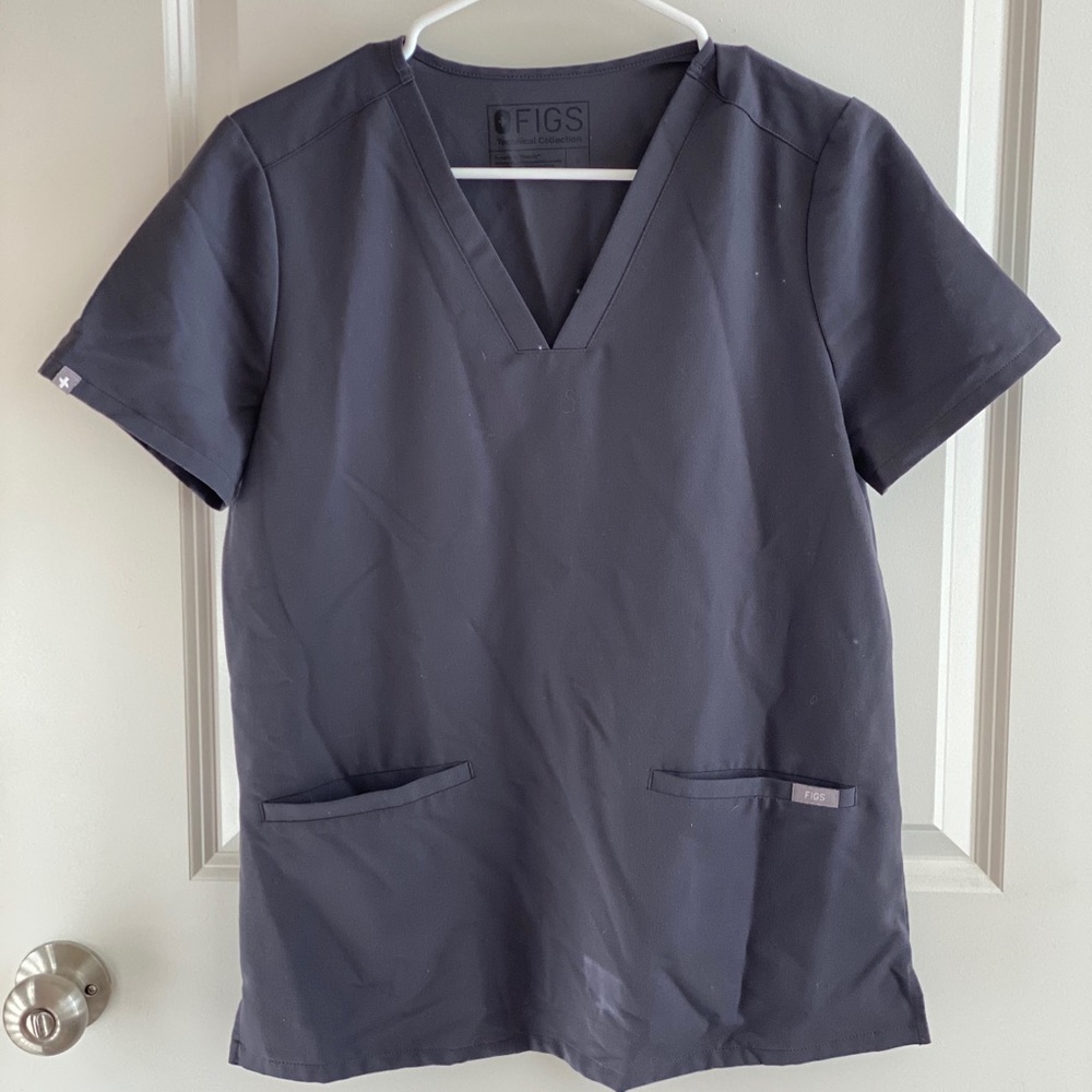 Charcoal Casma Figs Top